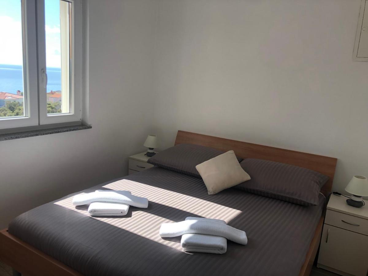 Apartmani Ivana Крес Екстериор снимка